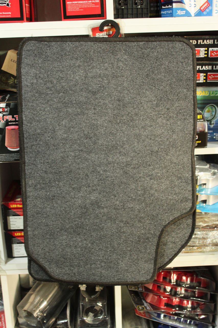 Gri Çift Katlı Kalın Malzemeden 5 Parça Halılı Paspas