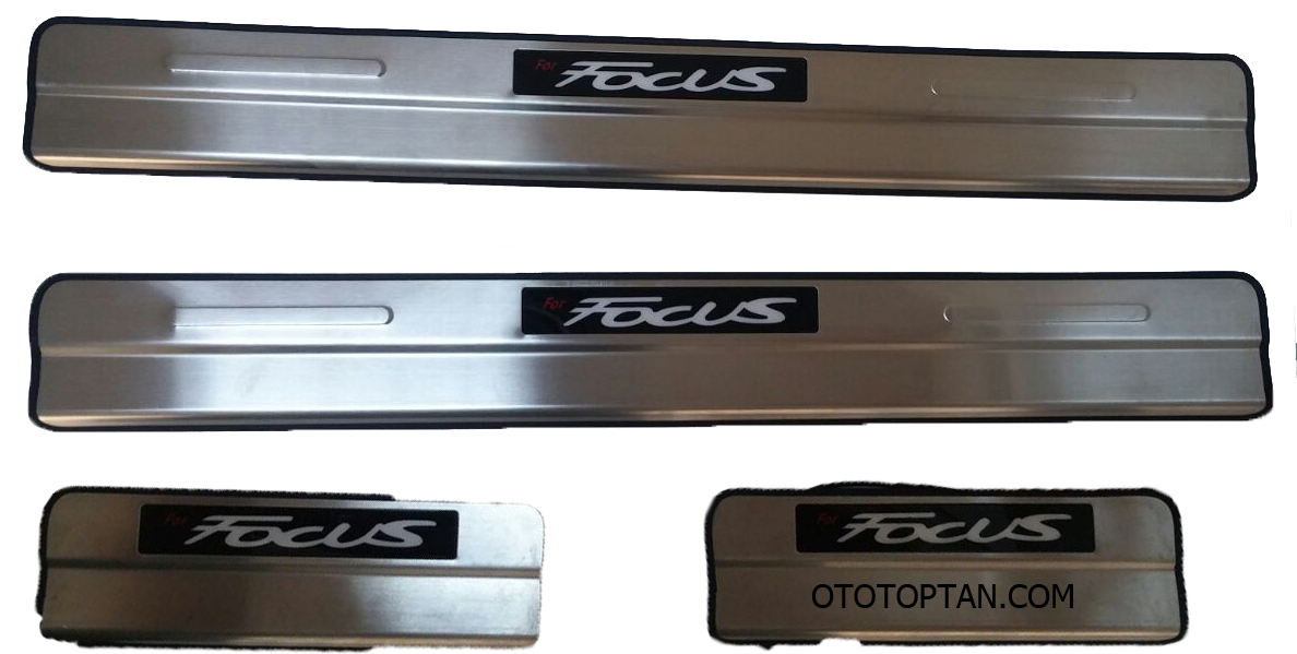 Ford Focus Işıklı Kapı Eşiği