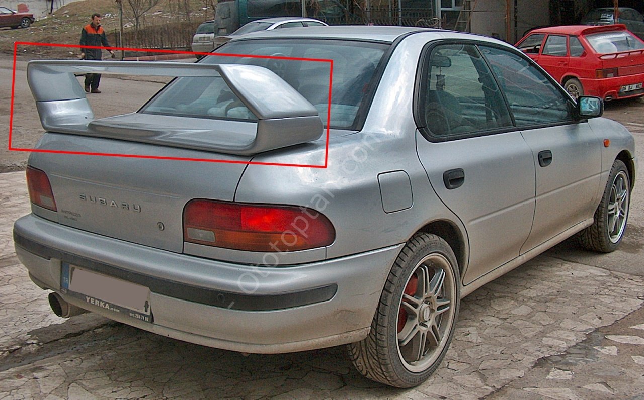 Subaru İmpreza Yüksek Spoiler