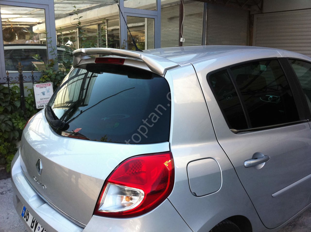 Renault Clio 3 Spoiler