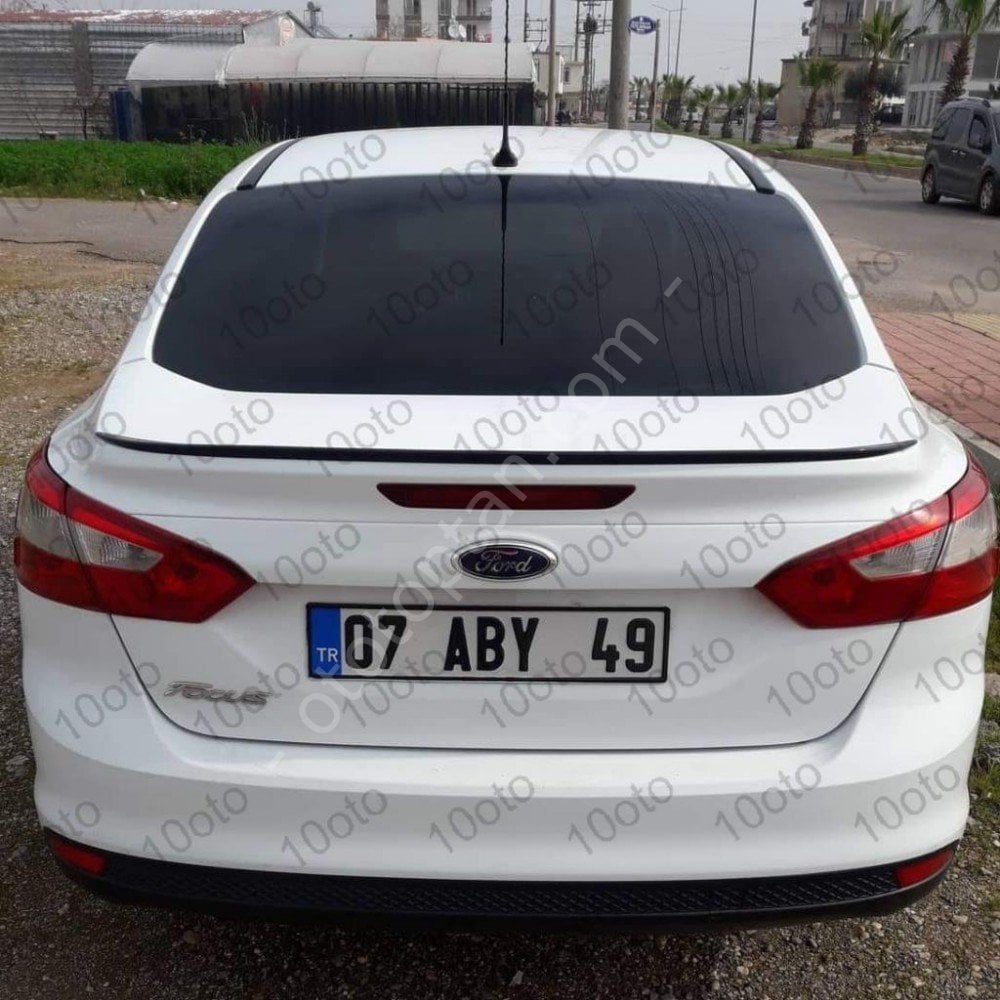 Parlak Siyah Spoyler, Universal Spoyler, Sivri Uç Spoyler