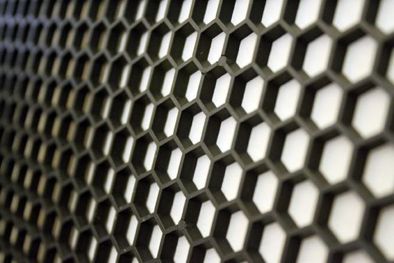 Bal Peteği Plastik Siyah 130x50 cm En büyüğü